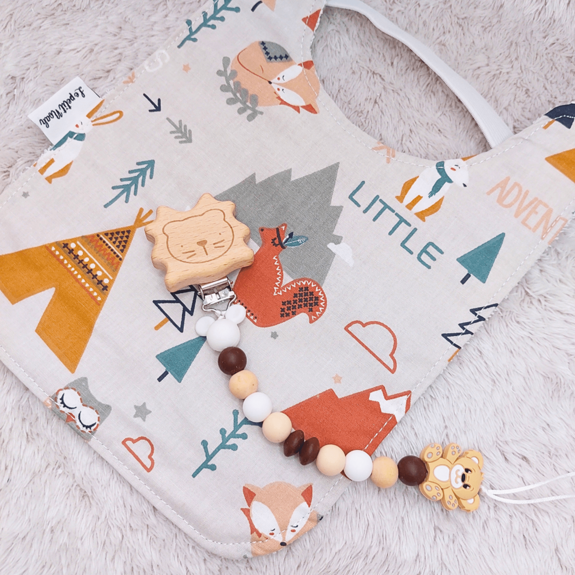 Pack babero + chupetero tipi - 2